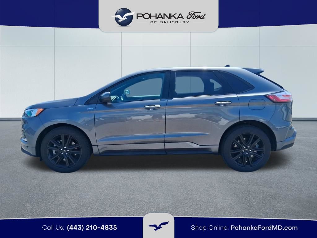 Used 2024 Ford Edge ST-Line w/ Class II Trailer Tow Package AWD/4WD image 8