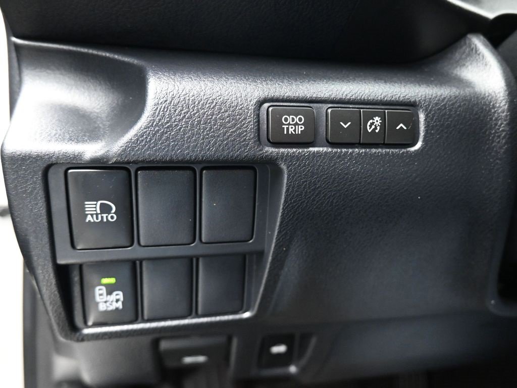 Used 2020 Lexus IS 300 image 24