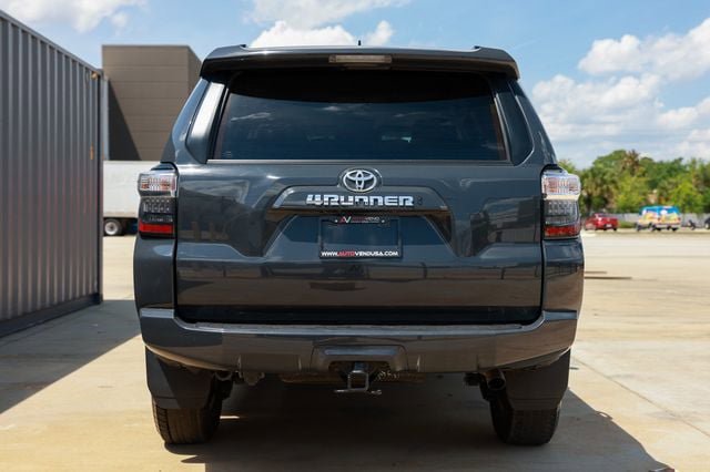 Used 2024 Toyota 4Runner SR5 RWD image 10