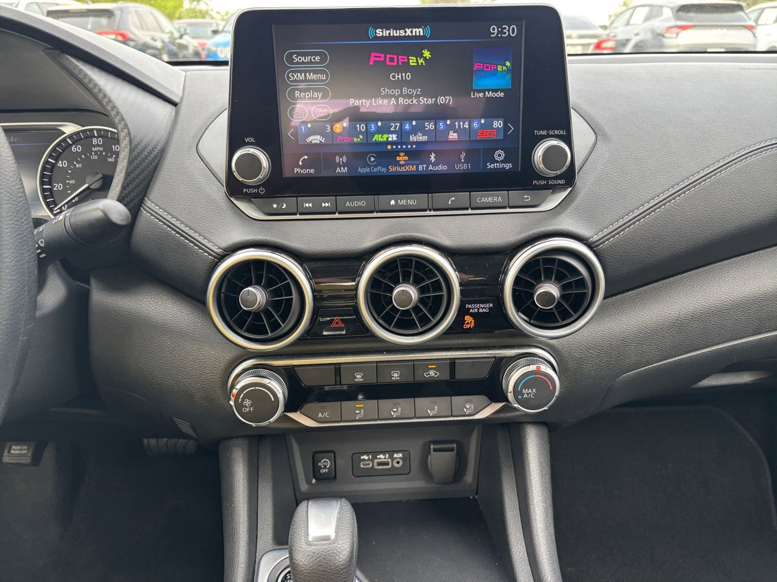 Used 2025 Nissan Sentra SV image 17