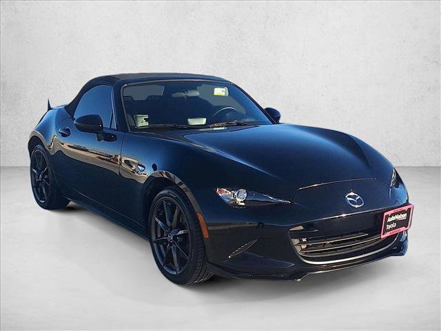 Used 2017 MAZDA MX-5 Miata Club image 3