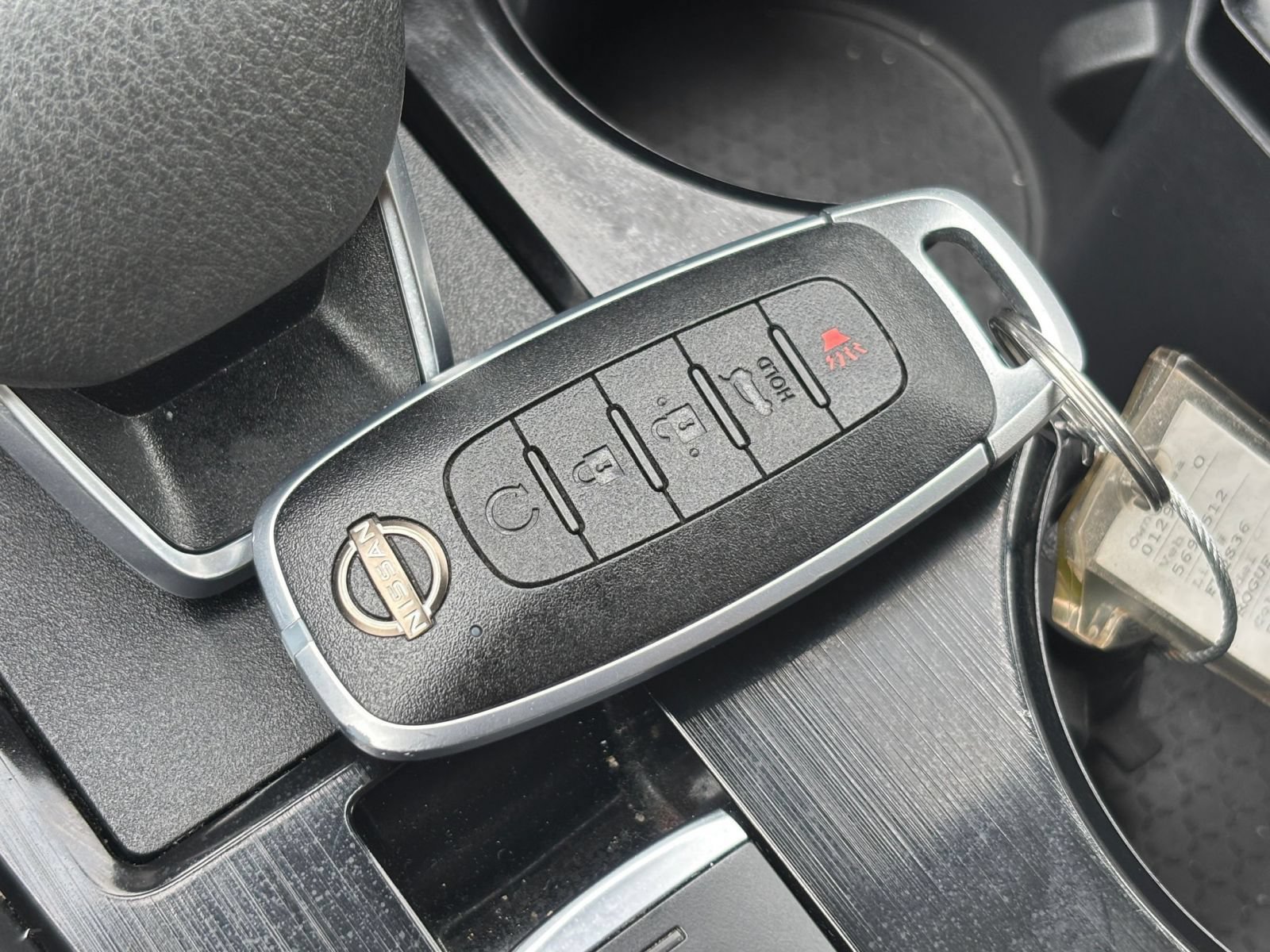 Used 2025 Nissan Rogue SV AWD/4WD image 20