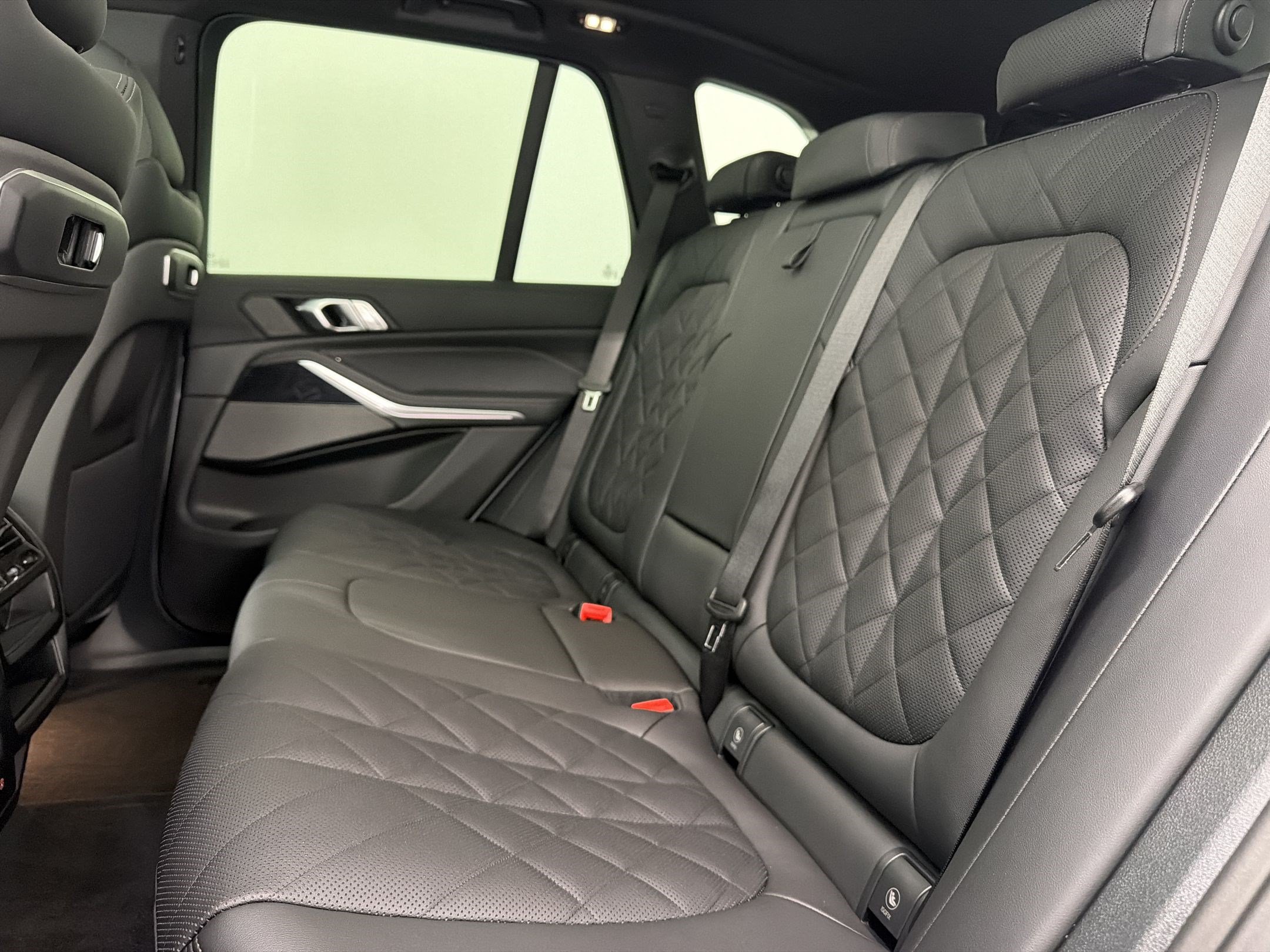 New 2026 BMW X5 sDrive40i w/ M Sport Package RWD image 24