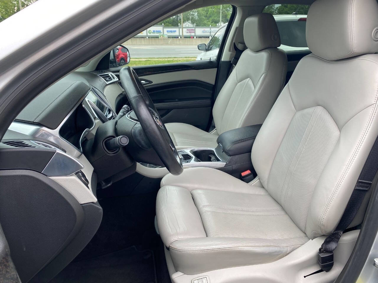Used 2013 Cadillac SRX Performance w/ Driver Awareness Package FWD image 8