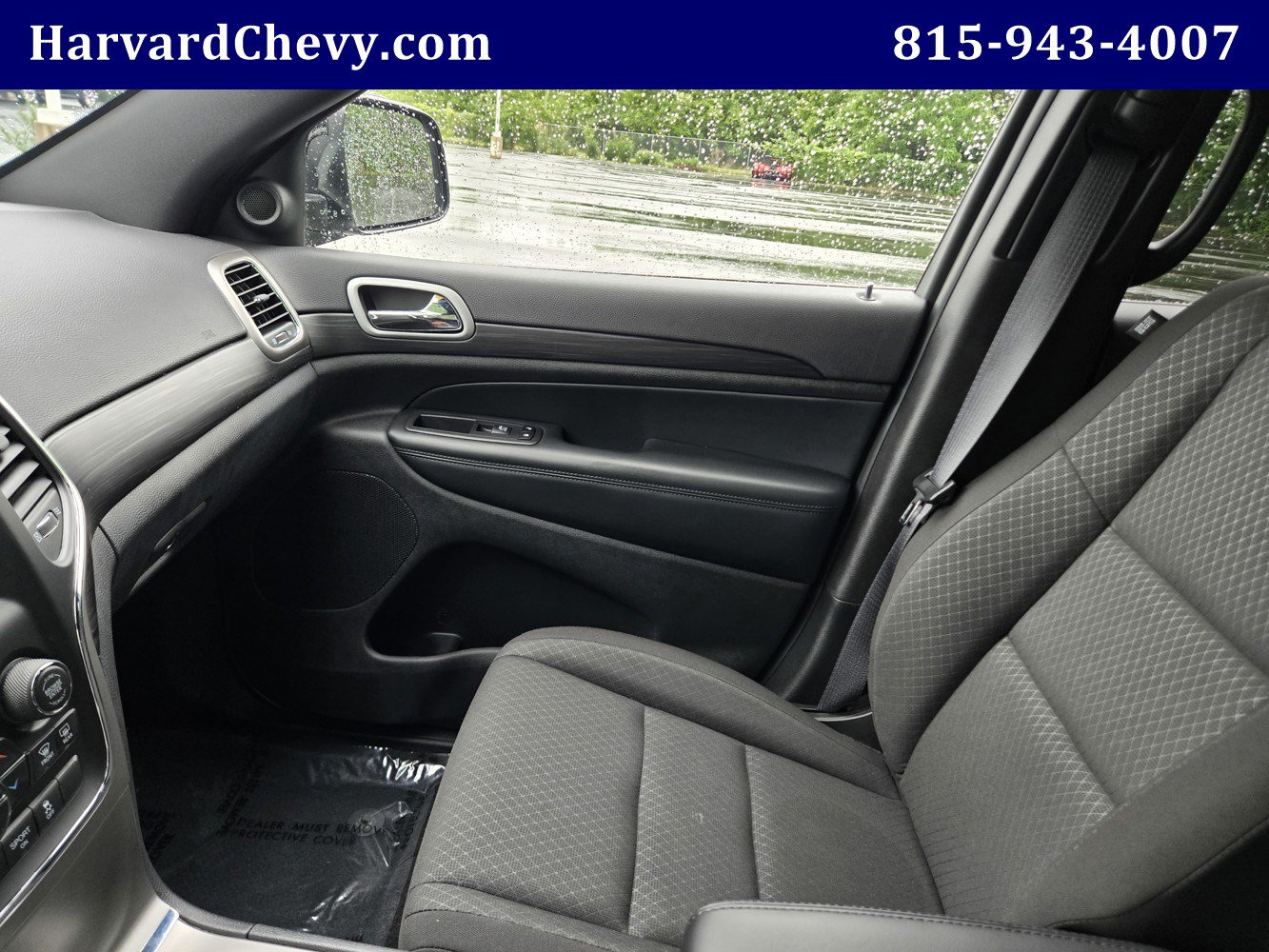 Used 2021 Jeep Grand Cherokee Laredo AWD/4WD image 15