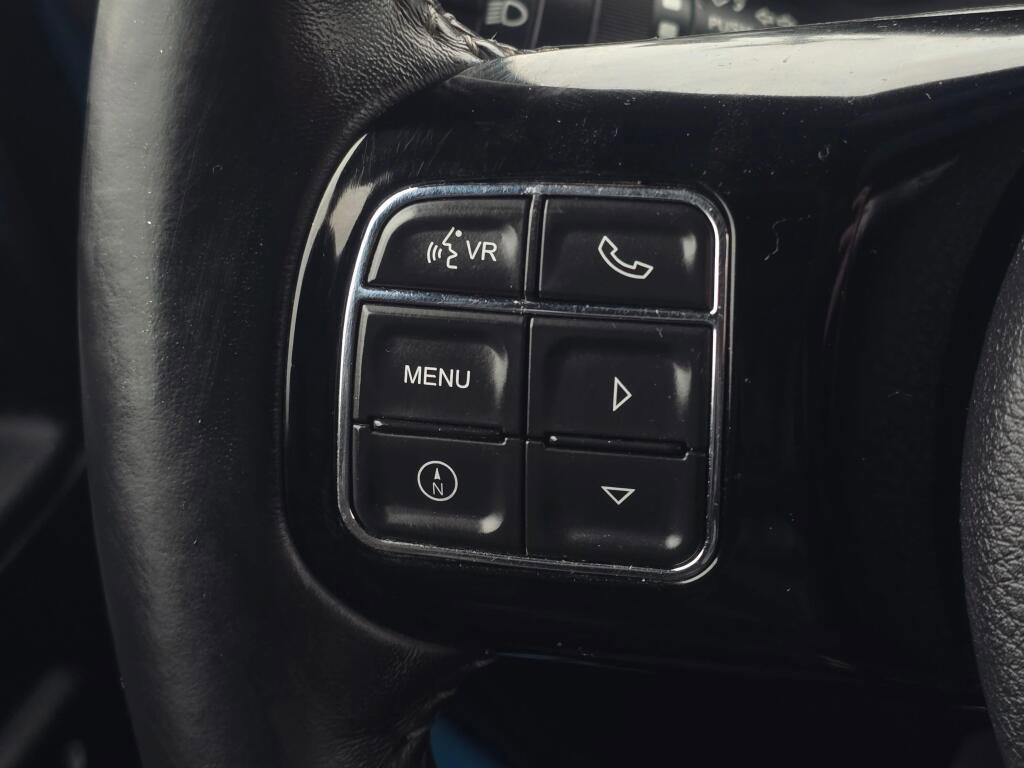 Used 2017 Jeep Wrangler Unlimited Sahara image 42