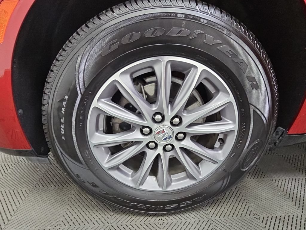 Used 2024 Buick Enclave Essence FWD image 45