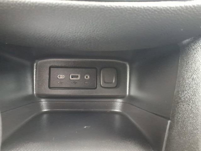 Used 2022 Chevrolet Equinox LT image 19