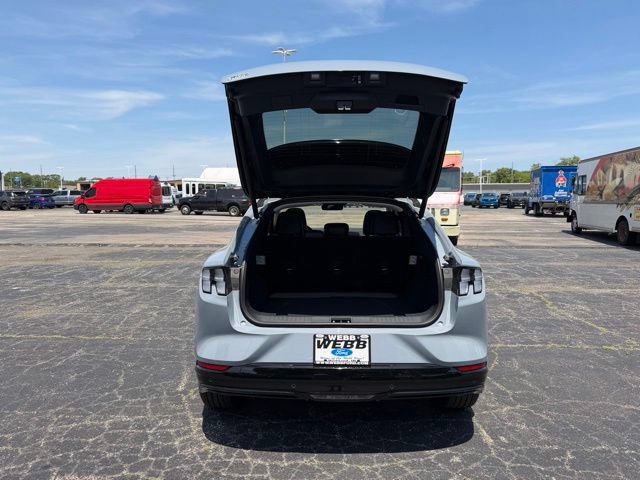New 2026 Ford Mustang Mach-E Premium w/ Sport Appearance Package AWD/4WD image 8