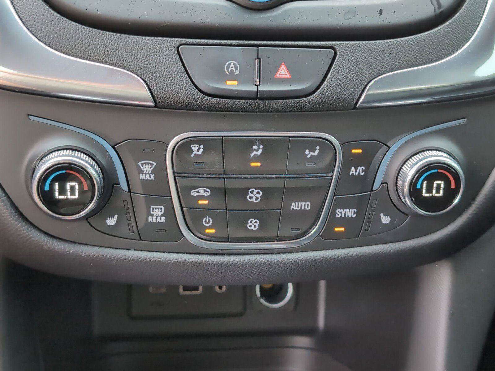 Used 2022 Chevrolet Equinox LT FWD image 19