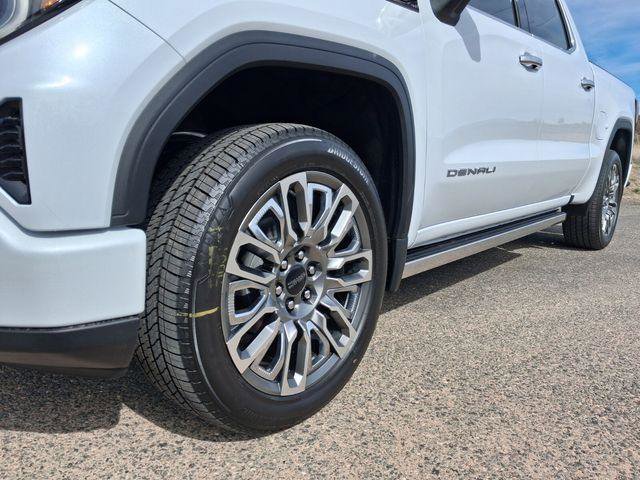 New 2026 GMC Sierra 1500 Denali Ultimate AWD/4WD image 9