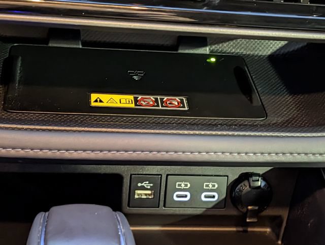 Used 2026 Toyota Highlander XLE AWD/4WD image 17
