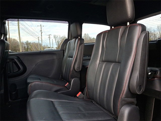 Used 2019 Dodge Grand Caravan GT image 10
