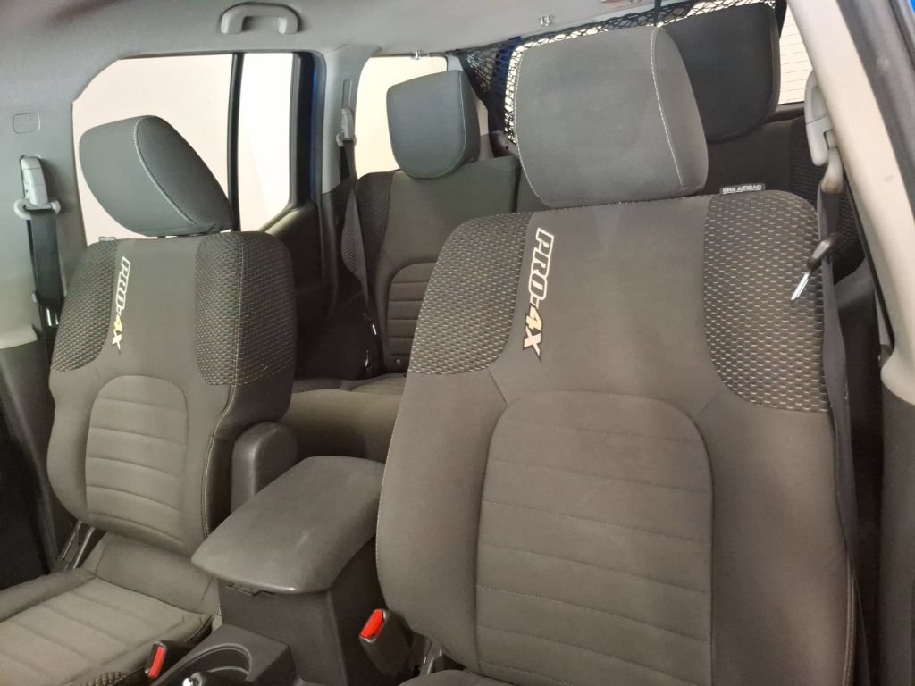 Used 2014 Nissan Xterra PRO-4X AWD/4WD image 17