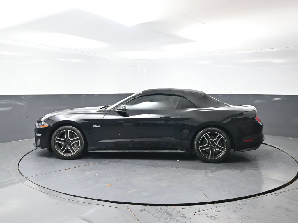 Used 2018 Ford Mustang GT Premium w/ Equipment Group 401A RWD image 10