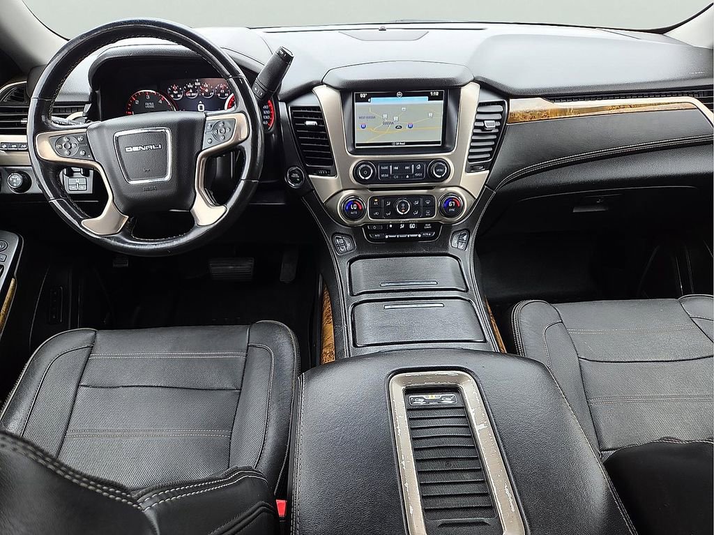Used 2016 GMC Yukon XL Denali w/ Open Road Package AWD/4WD image 11