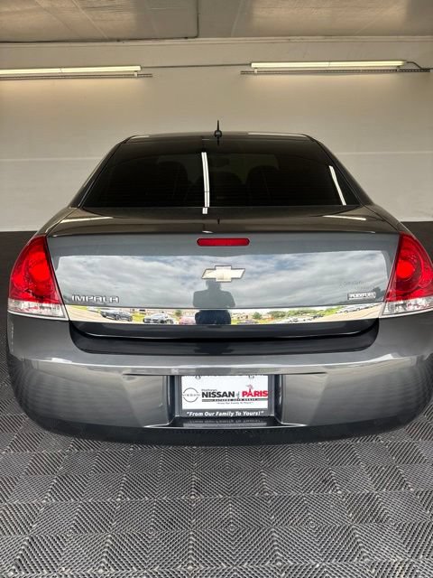 Used 2011 Chevrolet Impala LS FWD image 14