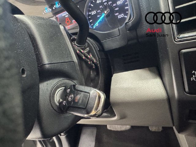 Used 2019 Ford F250 XLT w/ XLT Premium Package AWD/4WD image 33