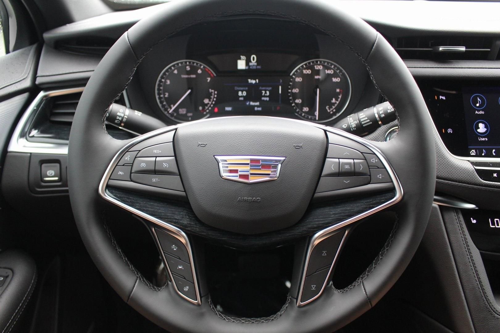 New 2025 Cadillac XT5 Premium Luxury w/ LPO, Floor Liner Package image 19