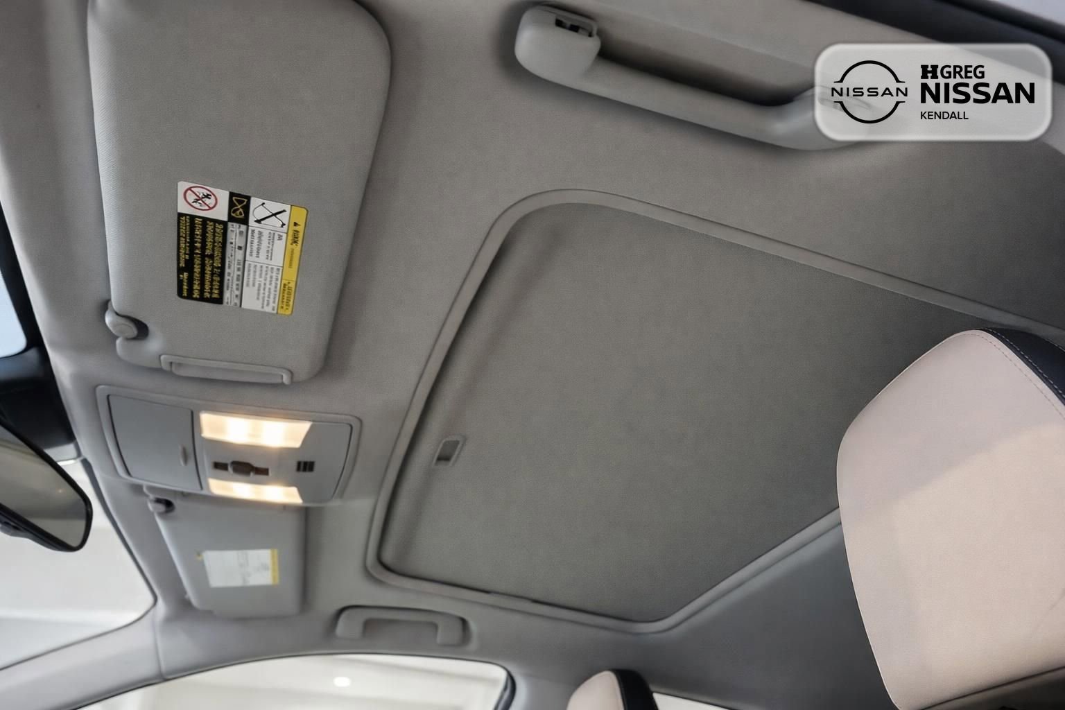 Used 2018 Toyota RAV4 XLE image 12