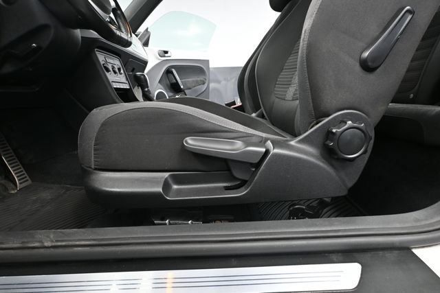 Used 2012 Volkswagen Beetle 2.0T FWD image 15