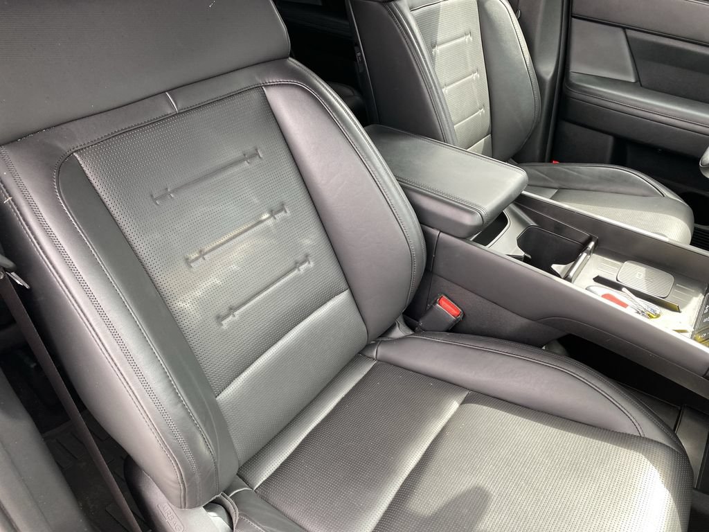 Used 2024 Hyundai Santa Fe Calligraphy FWD image 36
