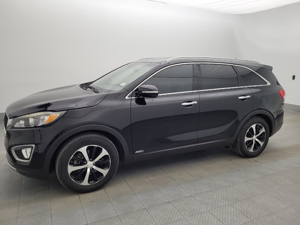 Used 2018 Kia Sorento EX image 2