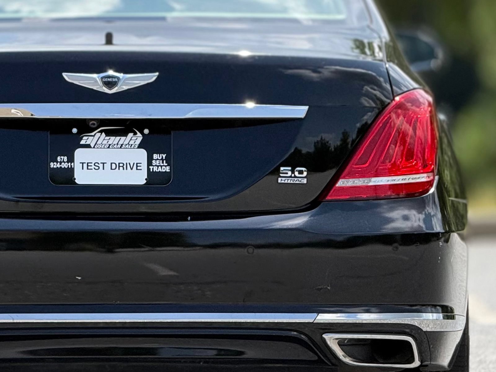 Used 2018 Genesis G90 5.0 Ultimate AWD/4WD image 17