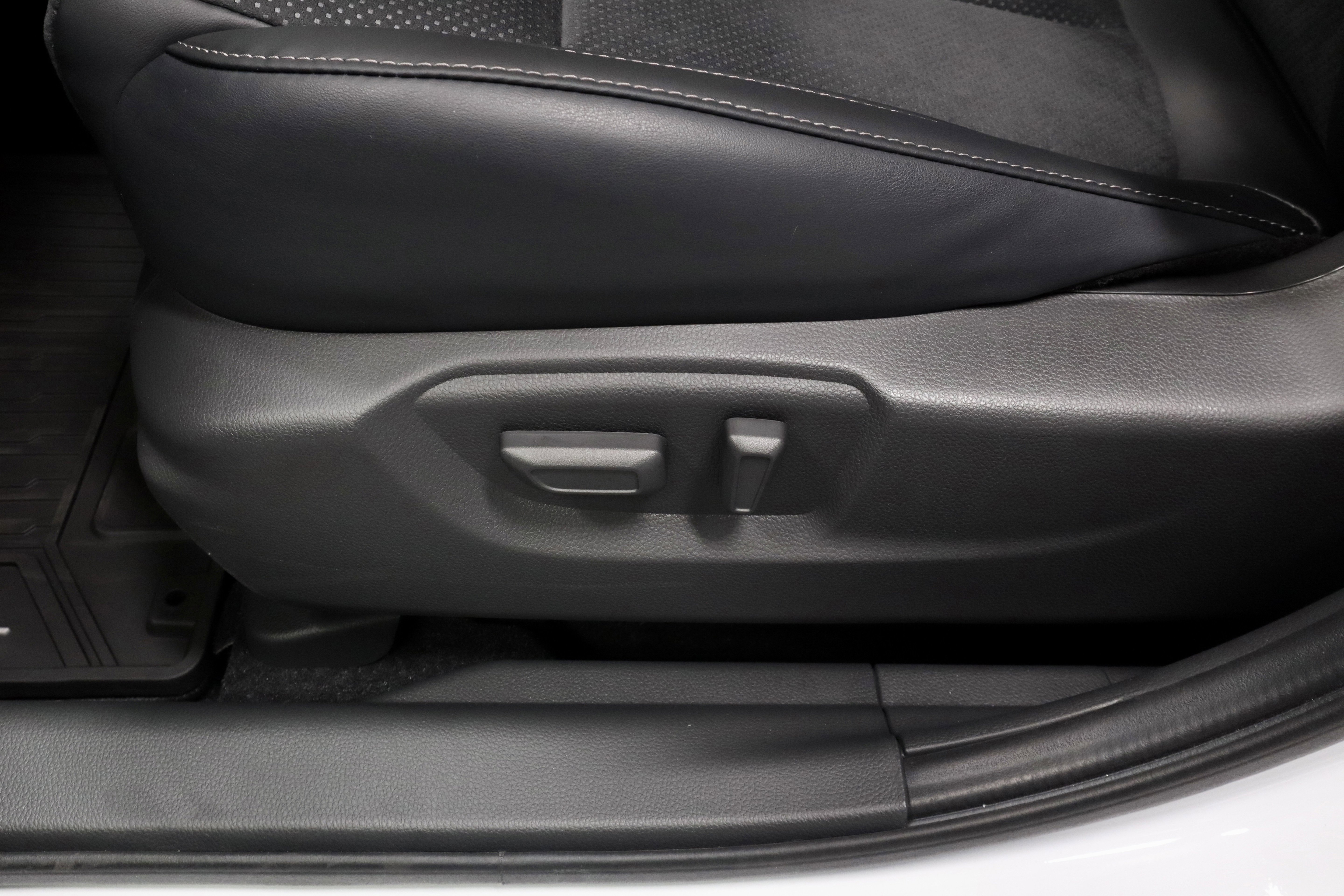 New 2026 Mitsubishi Eclipse Cross SE image 17