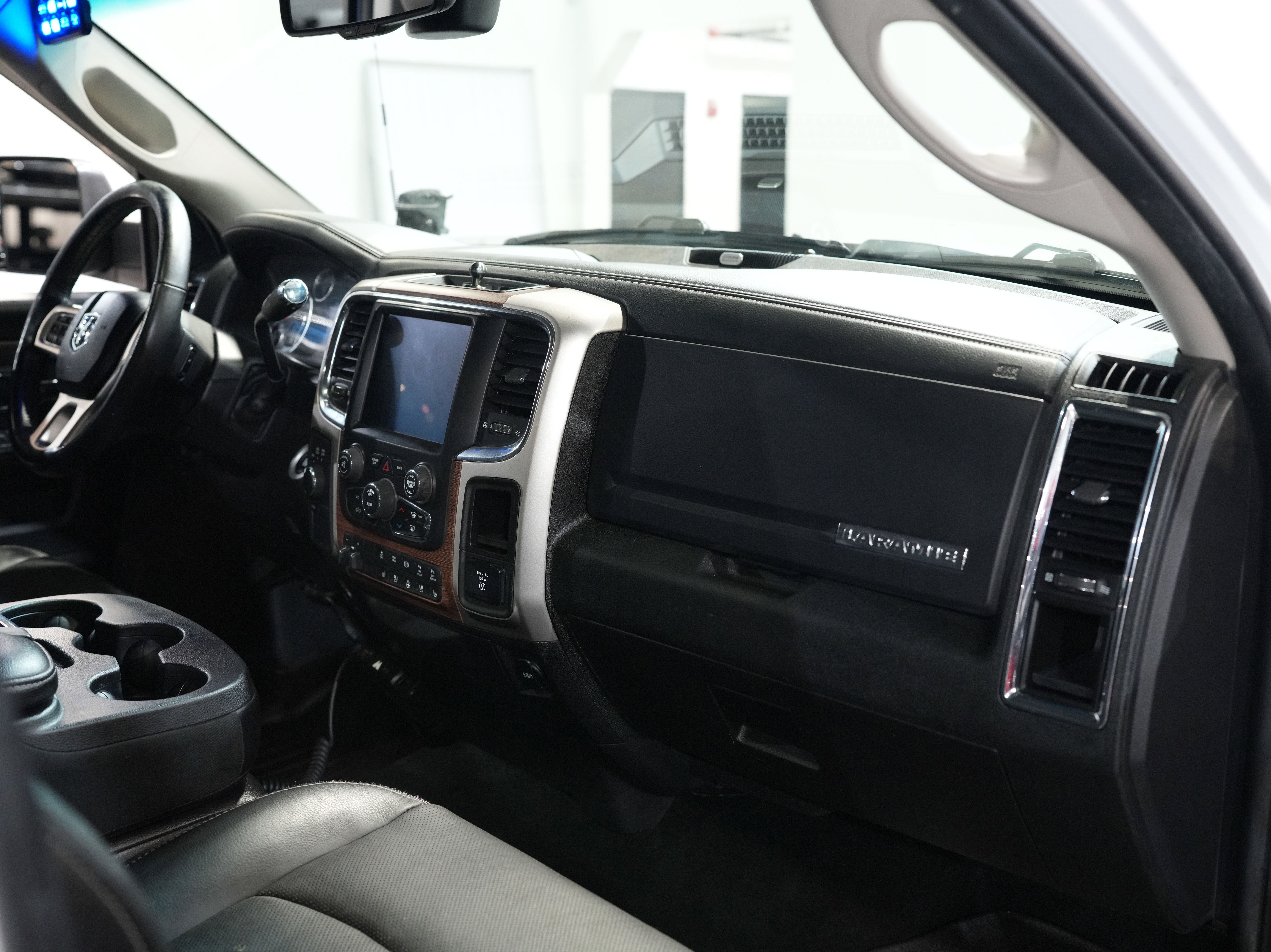 Used 2017 RAM 2500 Laramie w/ Sport Appearance Group image 39