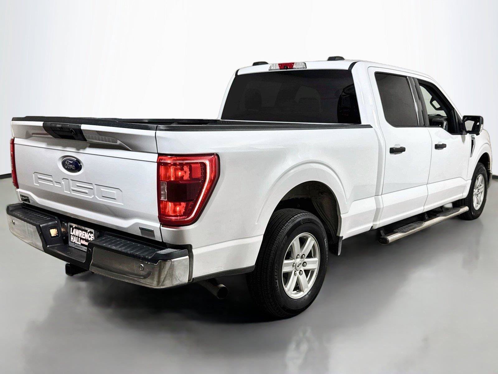 Used 2022 Ford F150 XLT w/ Equipment Group 301A Mid RWD image 4