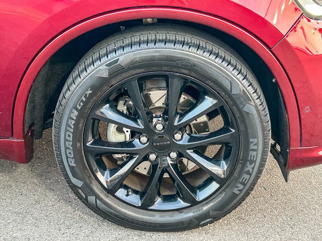 Used 2018 Dodge Durango R/T w/ Technology Group AWD/4WD image 14