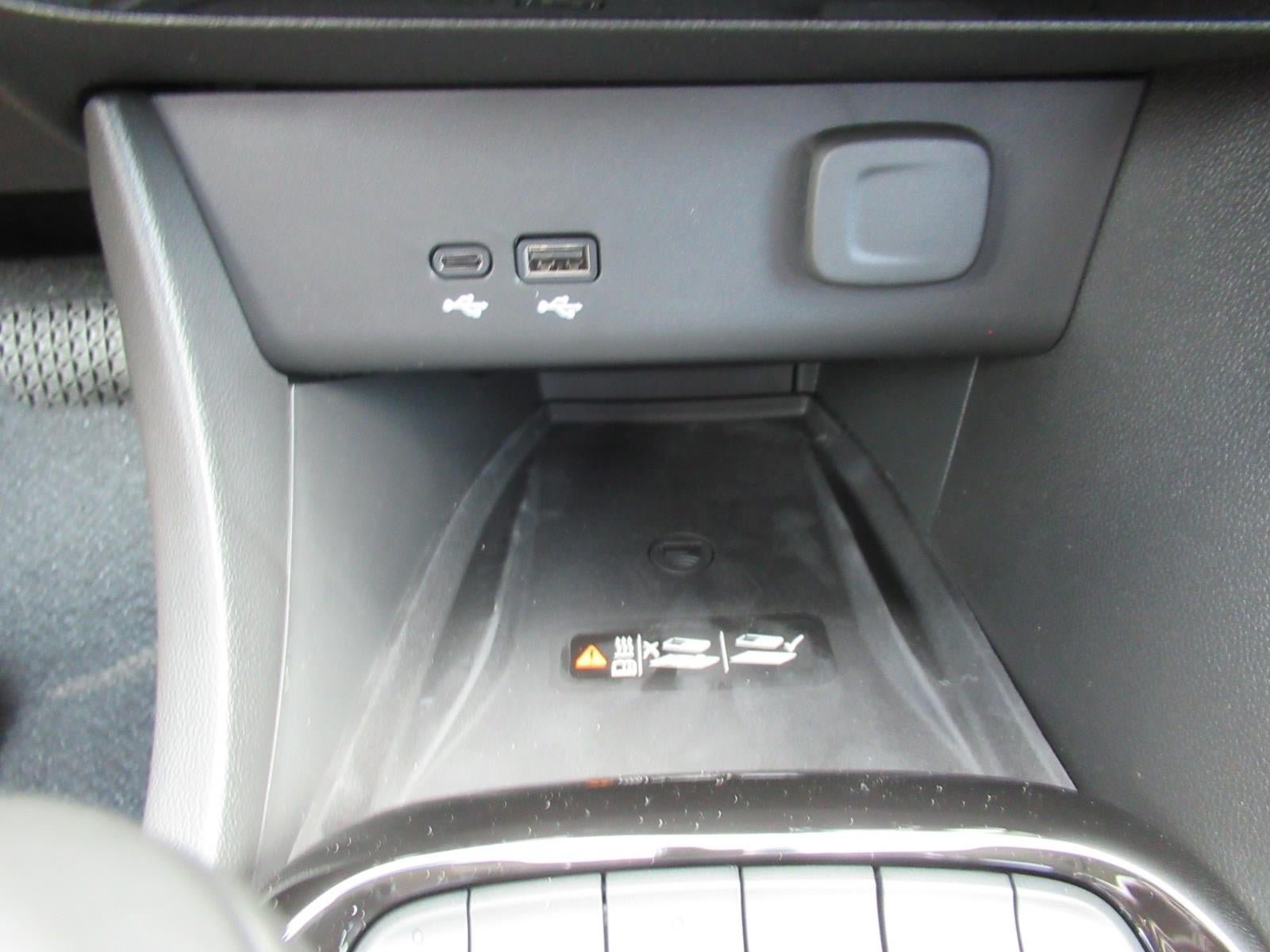 New 2026 Buick Encore GX Sport Touring w/ Advanced Technology Package FWD image 28