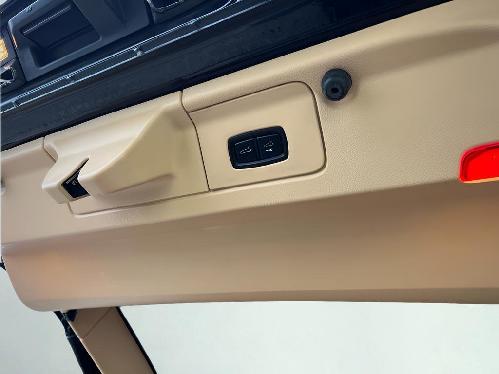 Used 2012 Porsche Panamera Turbo image 29