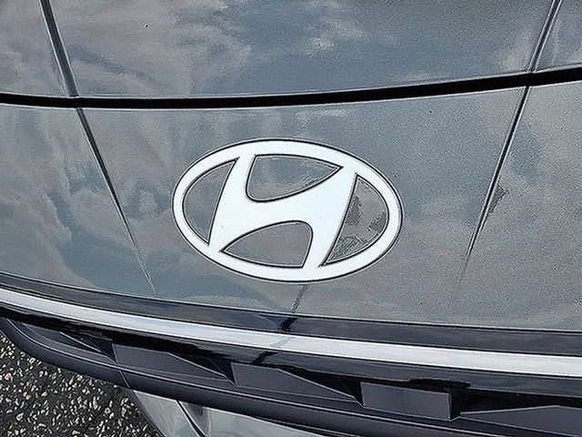 New 2026 Hyundai Elantra SEL Sport Premium FWD image 10