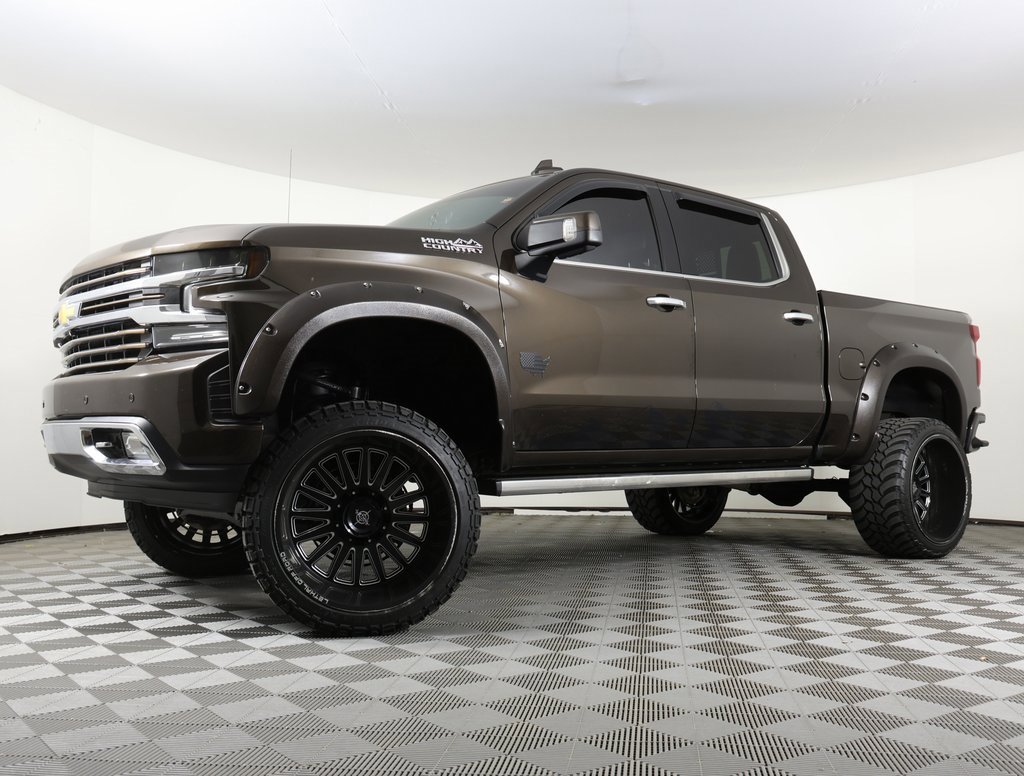 Used 2019 Chevrolet Silverado 1500 High Country w/ Technology Package
