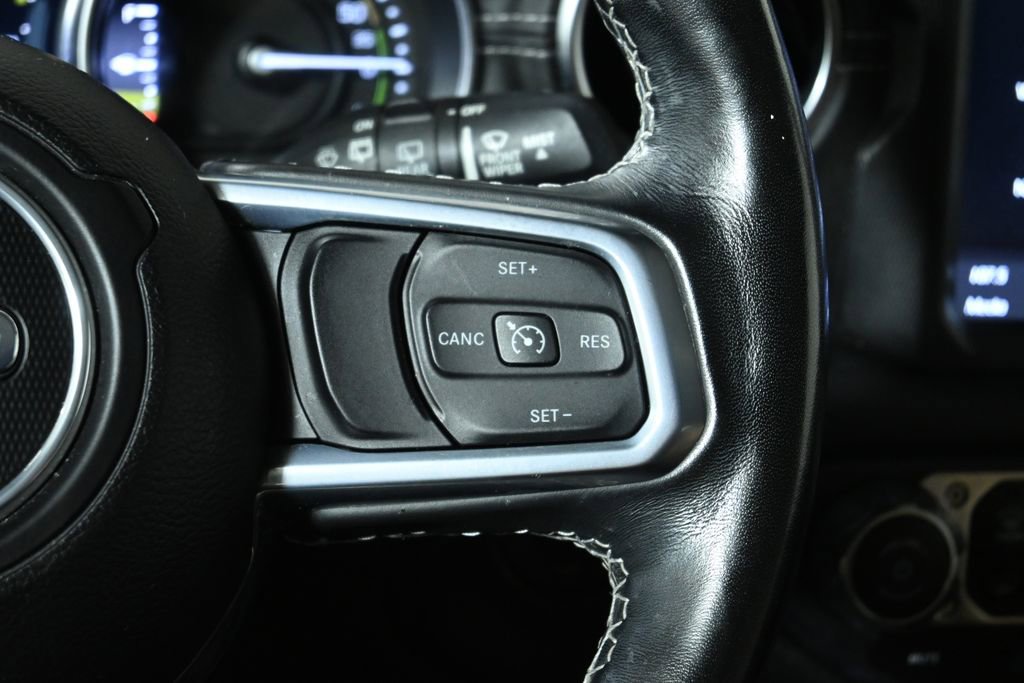 Used 2021 Jeep Wrangler Unlimited Sahara w/ Cold Weather Group image 17