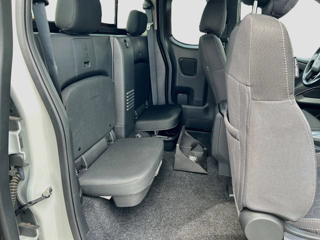 Certified 2025 Nissan Frontier SV RWD image 20