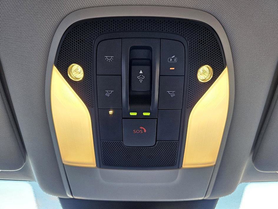 New 2025 INFINITI QX50 Luxe image 22