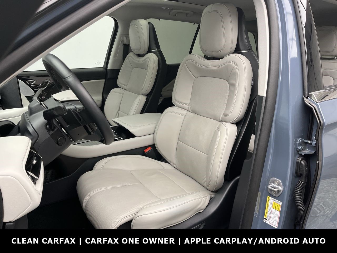 Used 2025 Lincoln Aviator Reserve w/ Equipment Group 201A image 12