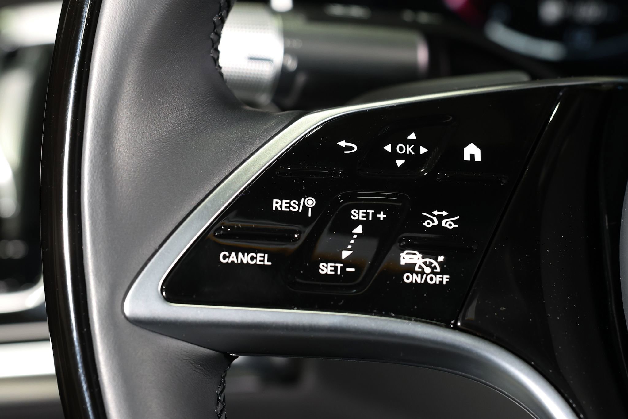 Used 2024 Mercedes-Benz Maybach S 580 4MATIC image 49