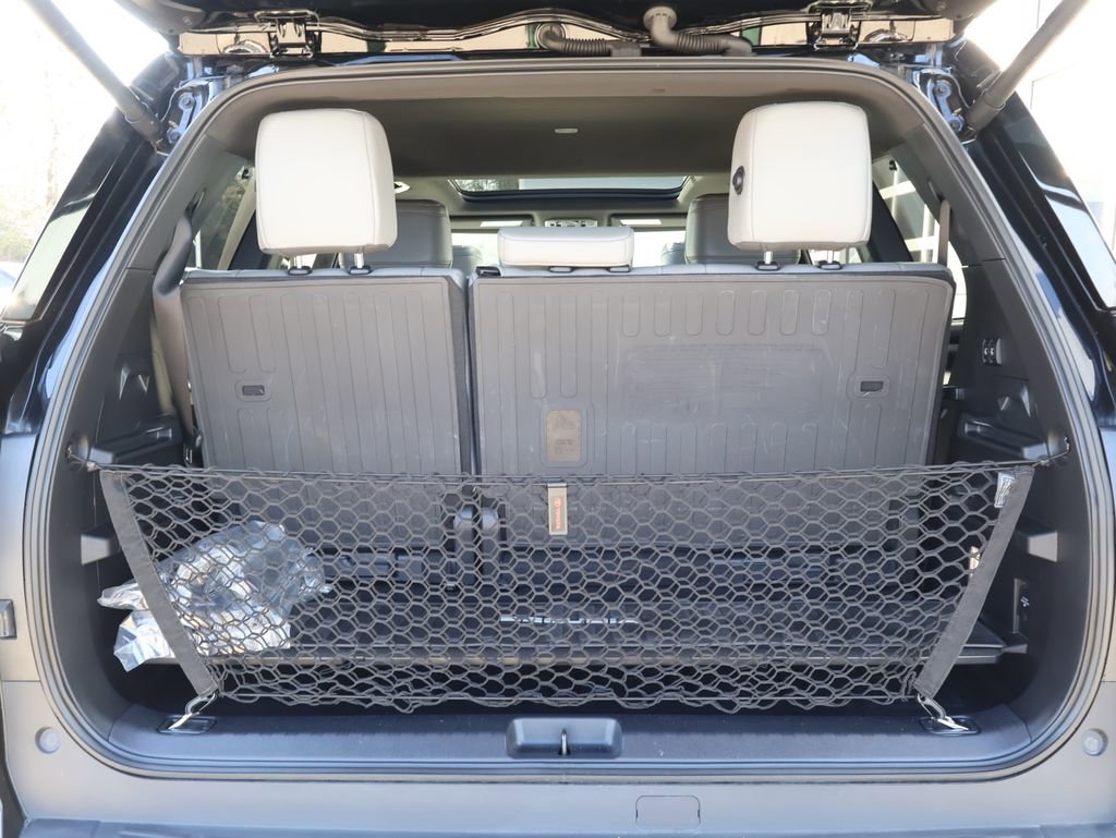 Used 2026 Toyota Sequoia Limited w/ TRD Off-Road Package AWD/4WD image 33