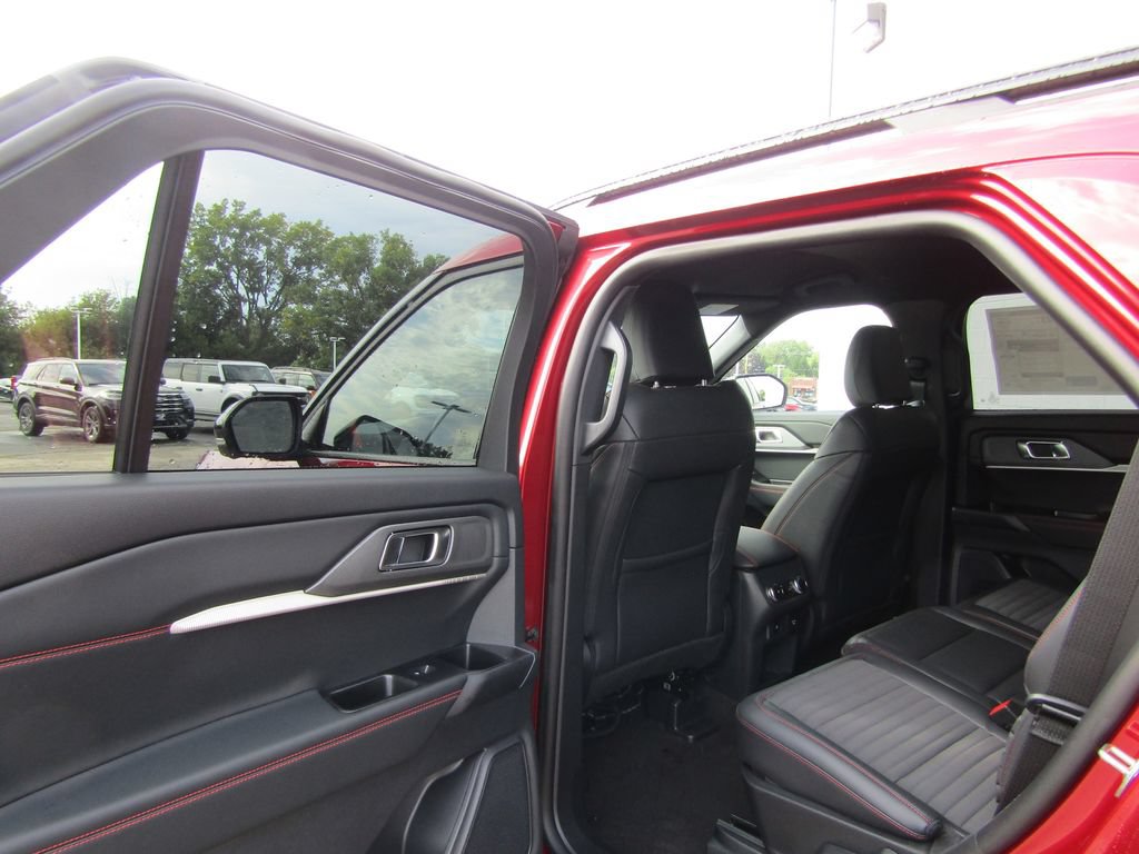 New 2027 Ford Explorer ST-Line w/ Premium Package AWD/4WD image 20