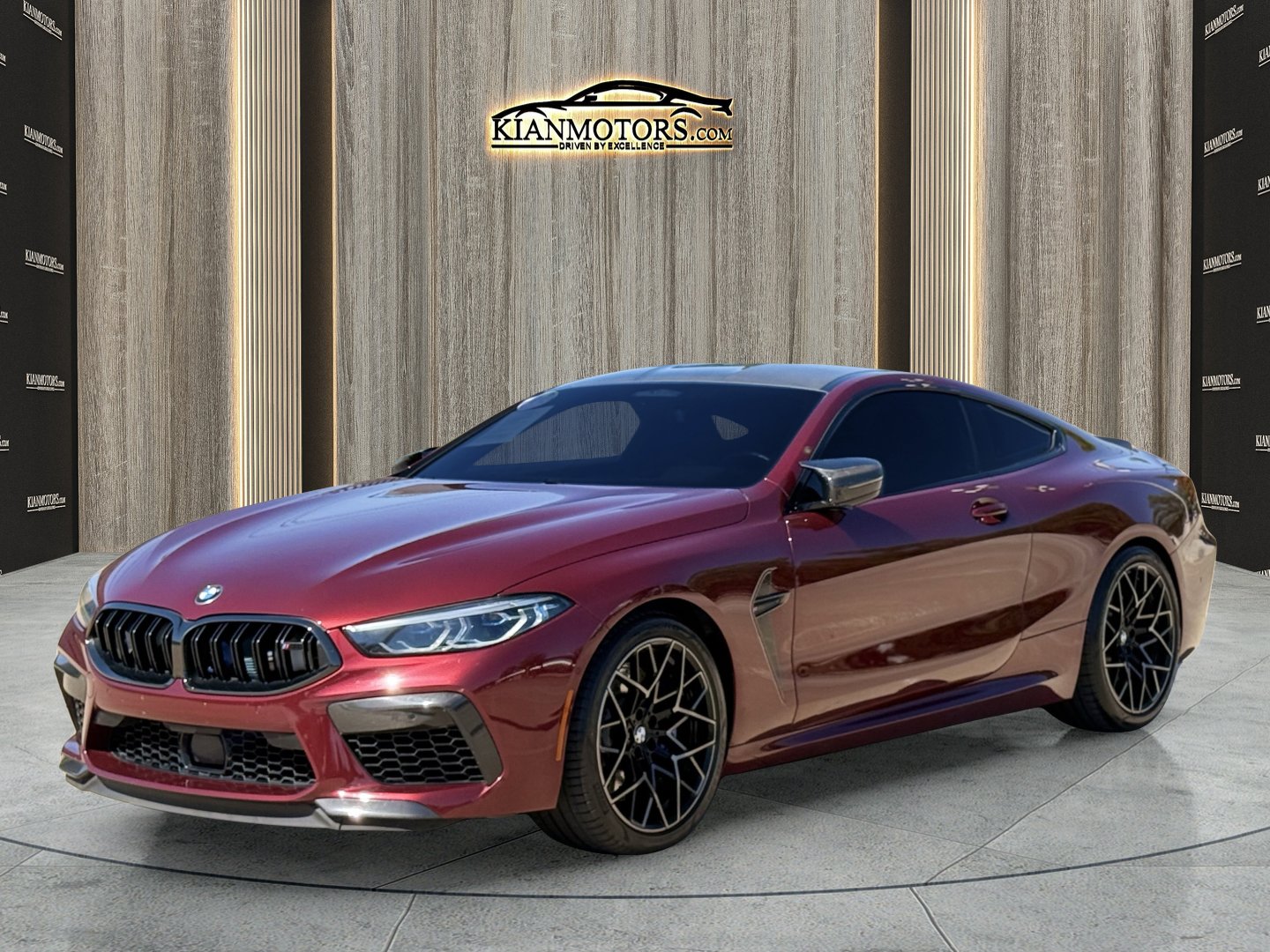 Used 2020 BMW M8 Competition w/ M Carbon Exterior Package AWD/4WD image 4