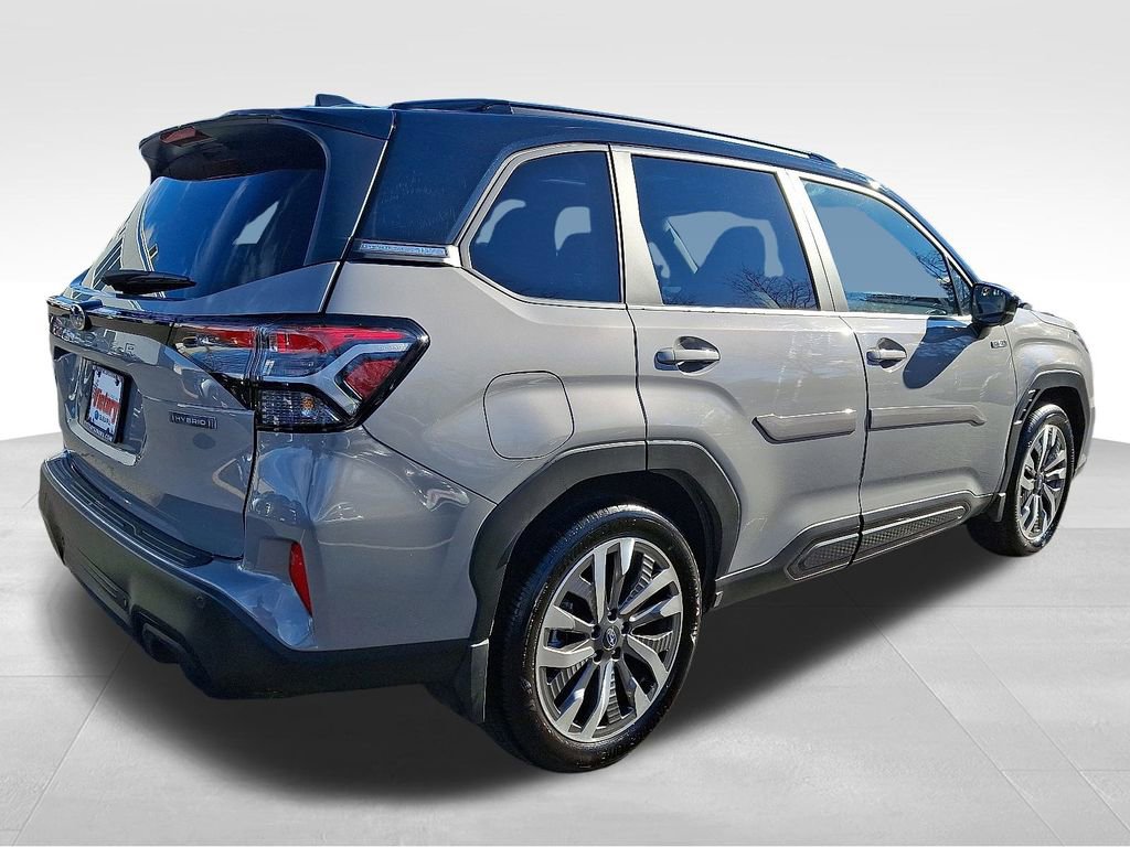 Used 2025 Subaru Forester Touring image 6