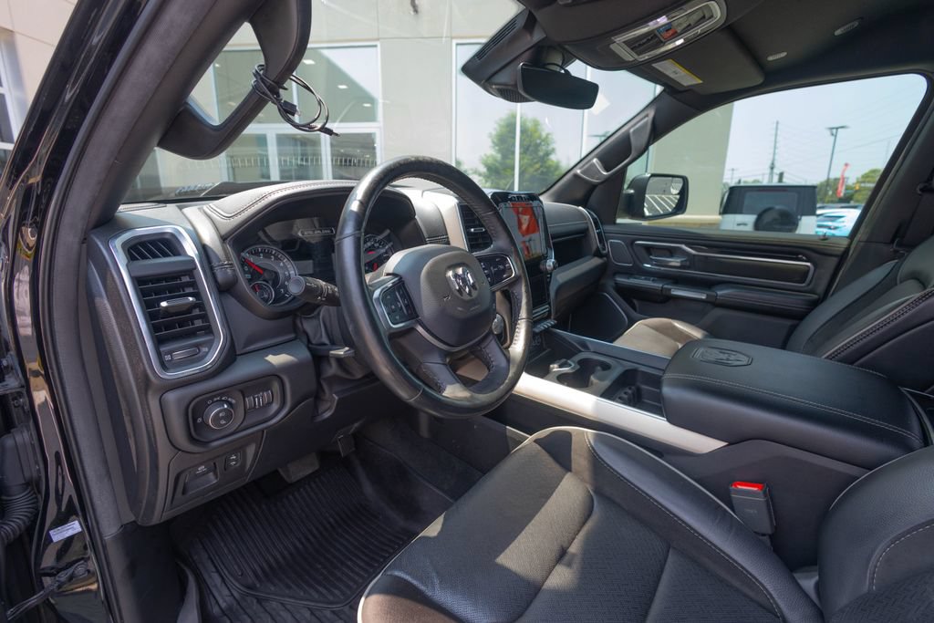 Used 2019 RAM 1500 Laramie AWD/4WD image 21