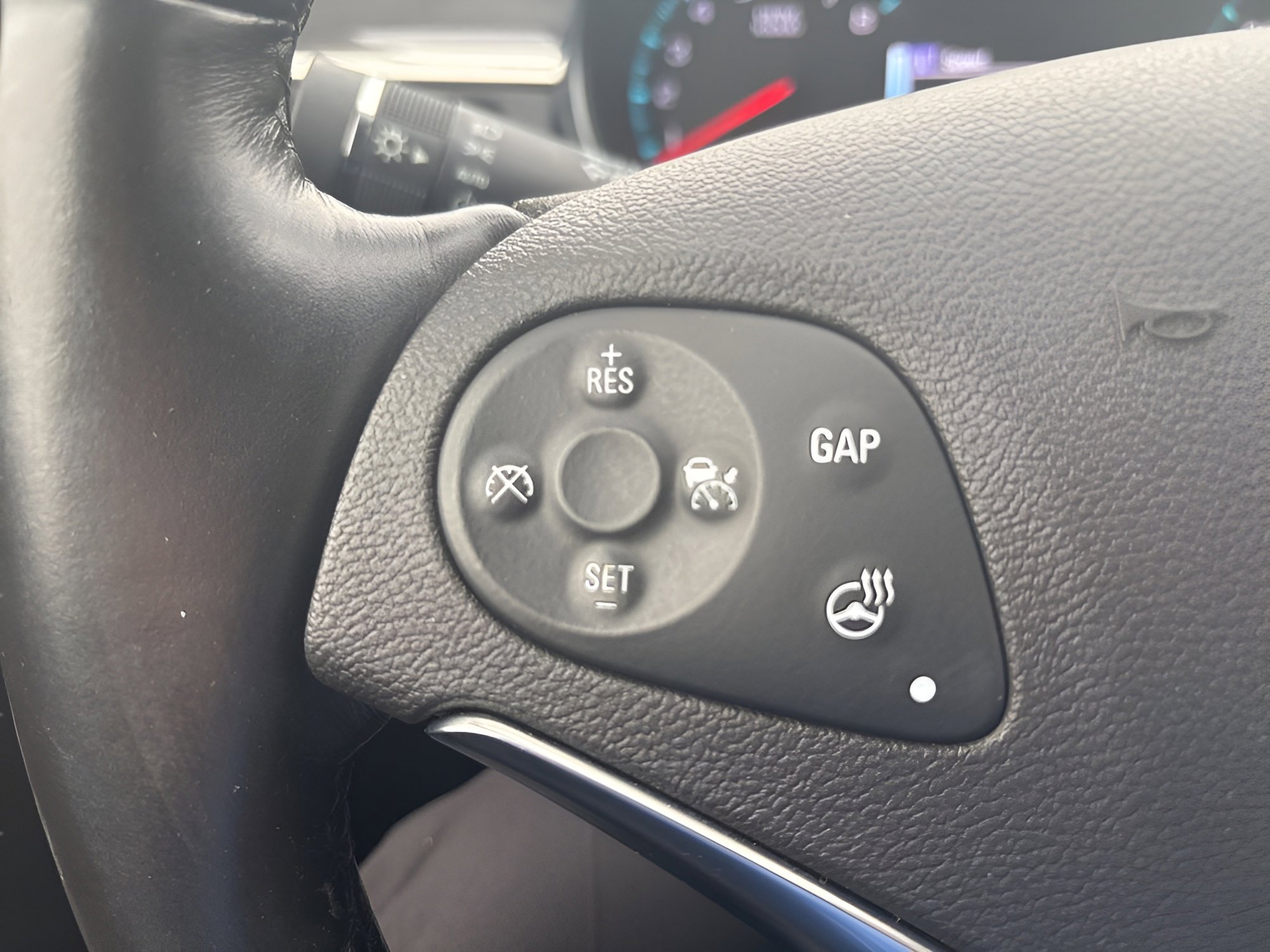 Used 2018 Chevrolet Impala Premier w/ Premier Confidence Package FWD image 24