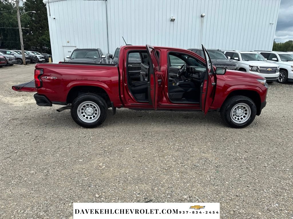 Used 2024 Chevrolet Colorado W/T w/ WT Convenience Package AWD/4WD image 31