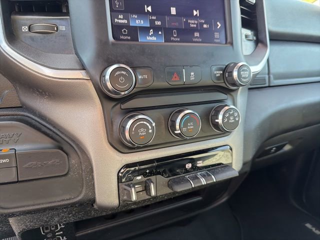 Used 2024 RAM 2500 Big Horn AWD/4WD image 19