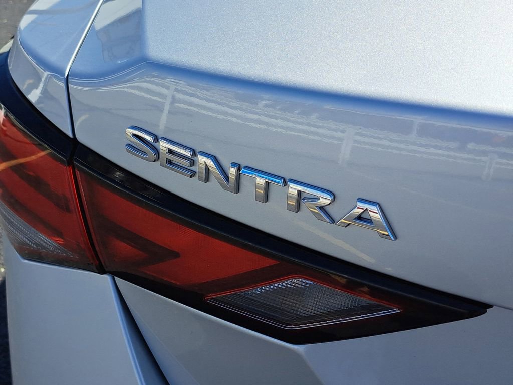 Used 2023 Nissan Sentra SV FWD image 8